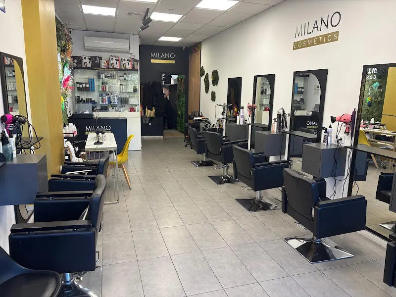 MILANO COSMETICS CARDENAL BUENO MONREAL - Peluquería en Sevilla - foto 2