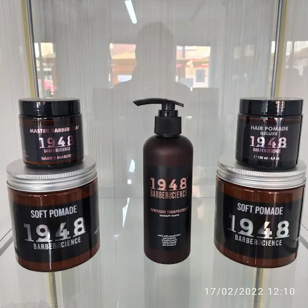 Peluquería de Caballeros Ruiz y González - Peluquería en Cádiz - foto 2