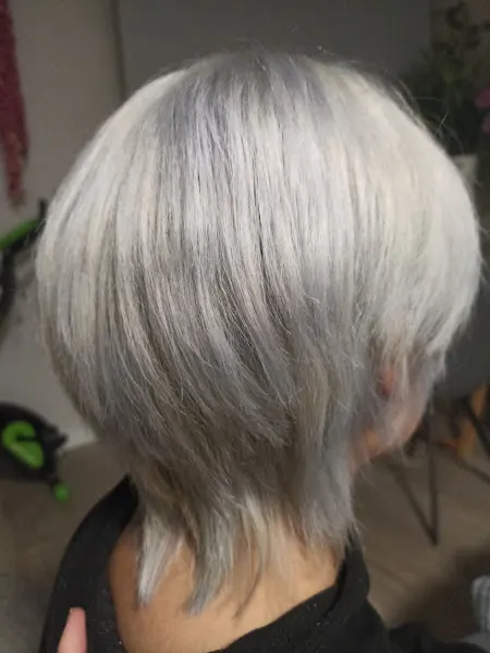 Salon 33 - Peluquería en Zaragoza - foto 2