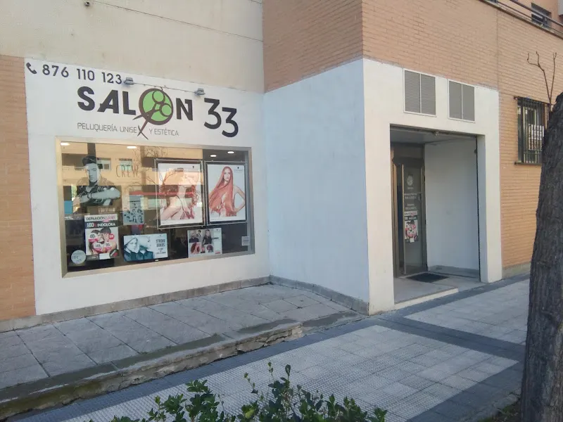 Salon 33 - Peluquería en Zaragoza - foto 3
