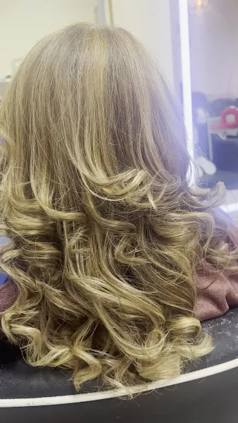 Miss Catalina - Peluquería en Zaragoza - foto 2