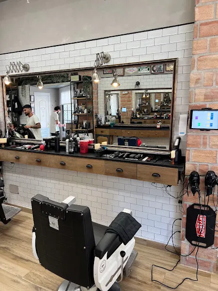Samuel´s Barber Shop - Torremolinos
