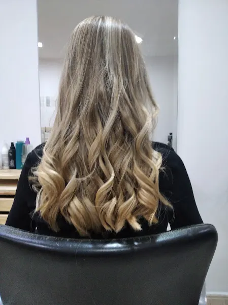 Peluquería R.24 - Peluquería en Zaragoza - foto 2
