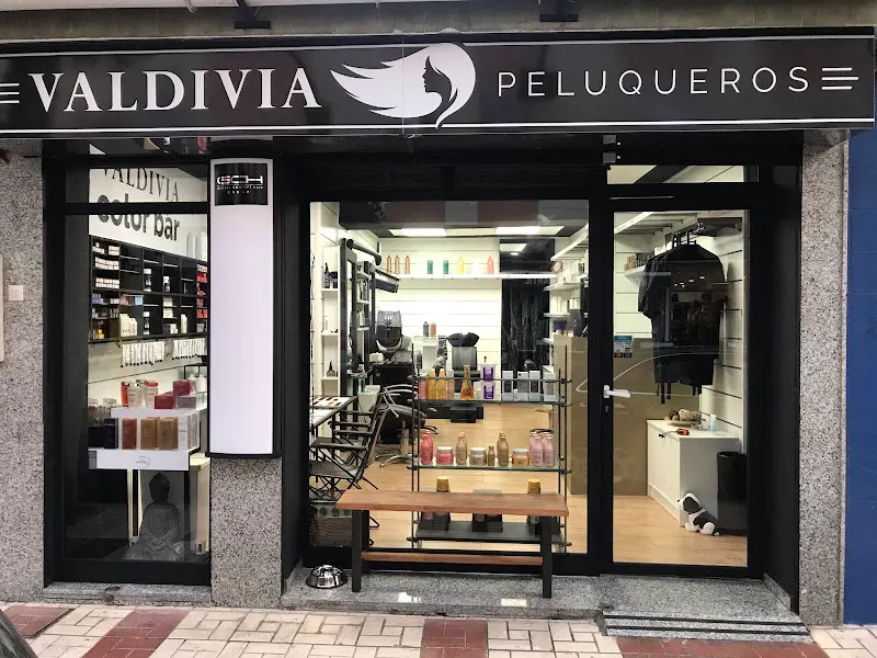 VALDIVIA PELUQUEROS - Peluquería en Torremolinos - foto 2