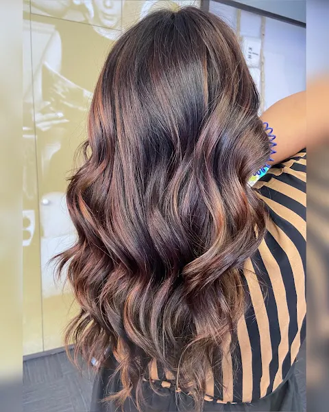 Peluquería Laura acontrapelo
