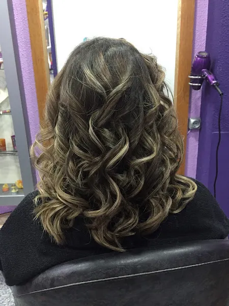 Peluquería Esperanza Suárez - Peluquería en Zaragoza - foto 2