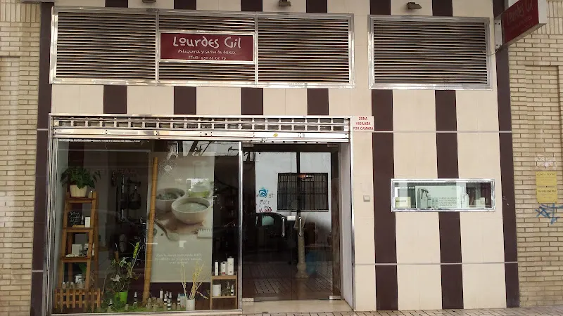Bio Peluquería Lourdes Gil - Peluquería en Málaga - foto 3