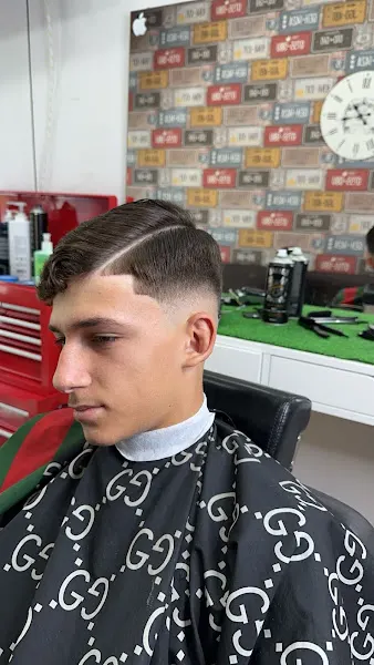 Sultan Barber Shop - Peluquería en Málaga - foto 2