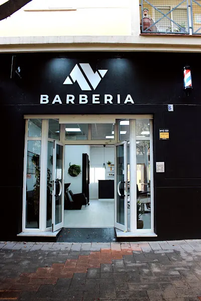 Peluquería AV - Peluquería en Málaga - foto 2