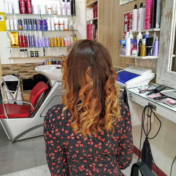 Miriam Mh Peluquería y Estética