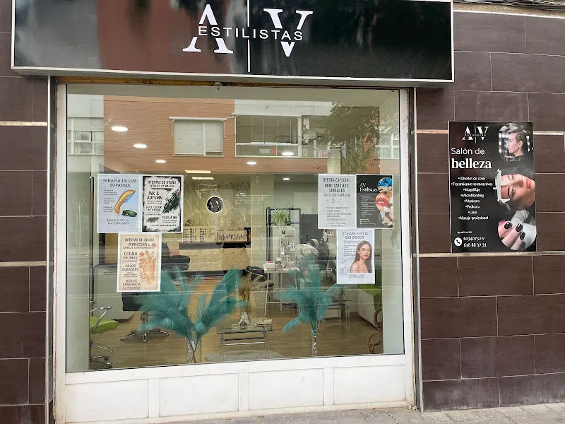 A.V estilistas - Peluquería en Murcia - foto 2