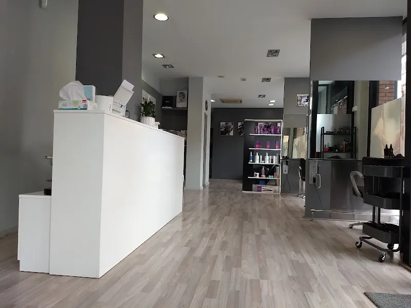 Peluqueria Blue01 Castelldefels
