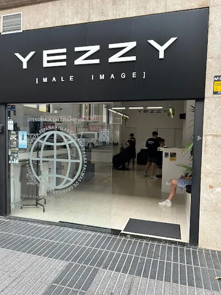BARBERIA YEZZY MALE IMAGE ARENALES