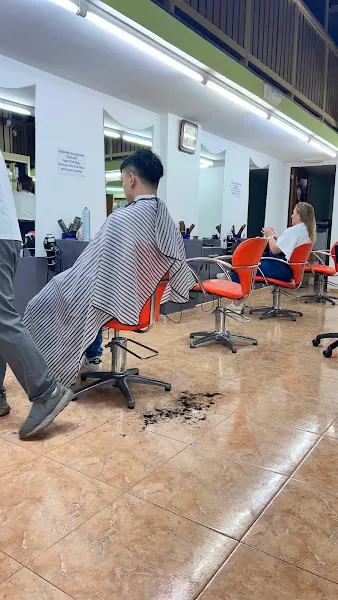 Peluquería - Peluquería en Las Palmas de Gran Canaria - foto 2