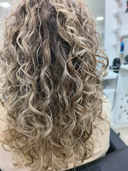 Peluquería Miriam Style 89