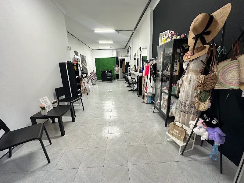 Peluquería y estética INKFINITY - Centro de estética en Las Palmas de Gran Canaria - foto 2