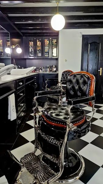 El Barbero Bilbao - Barbería en Bilbao - foto 3