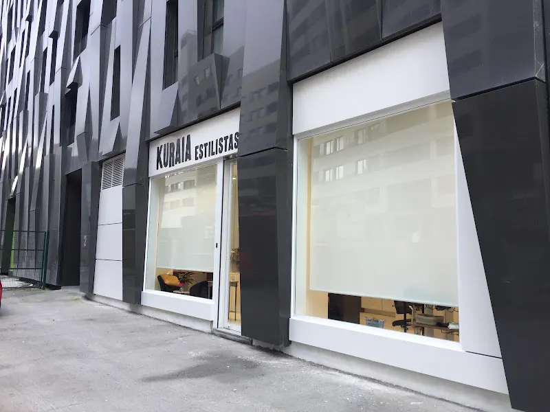 Kuraia Estilistas - Peluquería en Bilbao - foto 2