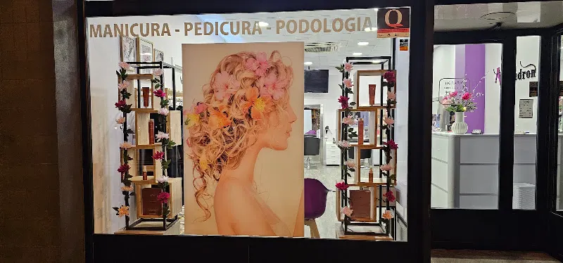 salon de belleza, Ana Pedrón