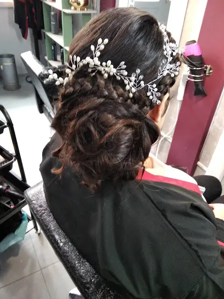 PeluqueríaSP Hairstyling - Peluquería en Bilbao - foto 2