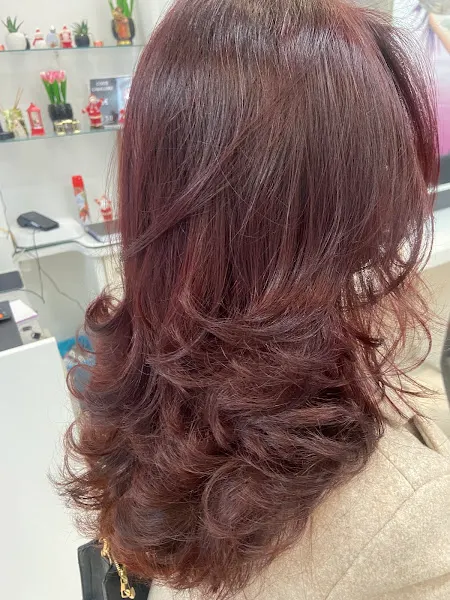 20/30 HAIR BEAUTY