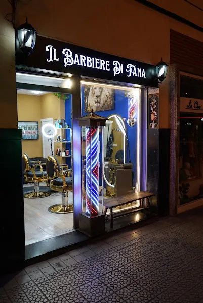 IL BARBIERE DI FANA - Barbería en Bilbao - foto 2