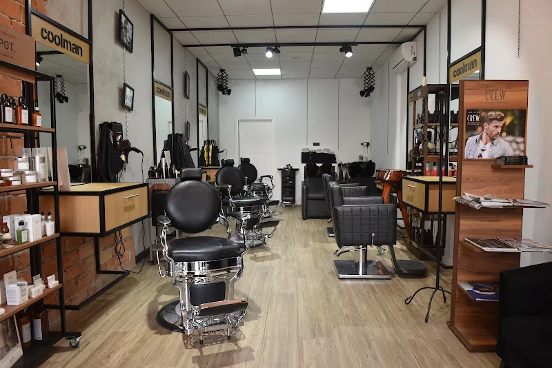 Coolman Peluquería Barbería Estética - Barbería en Alicante - foto 3