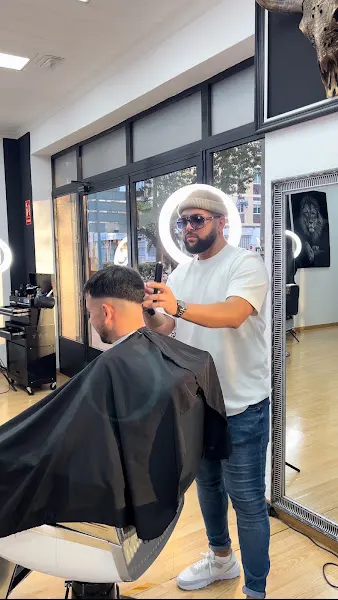 Visionary Barberia 1.0 Benalua
