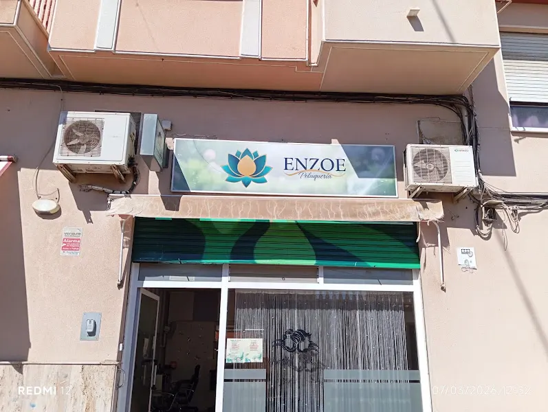 Enzoe peluquería