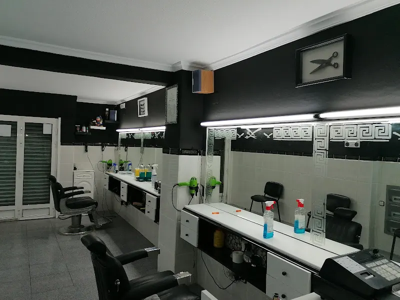 Peluquería - barbería Albacete Roberto