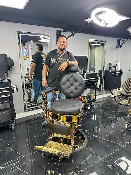 Aronny Barbershop
