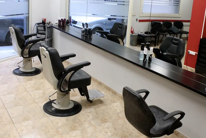 CANO Barber's Shop - Barbería en Vilanova i la Geltrú - foto 2