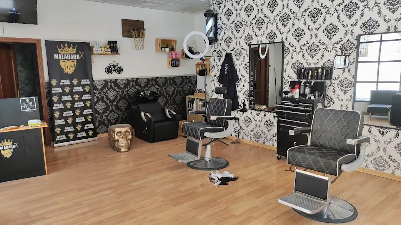 BARBERÍA MALABARBA - Peluquería en Córdoba - foto 2