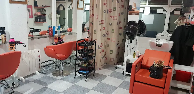 Montse - Peluquería en Valladolid - foto 2