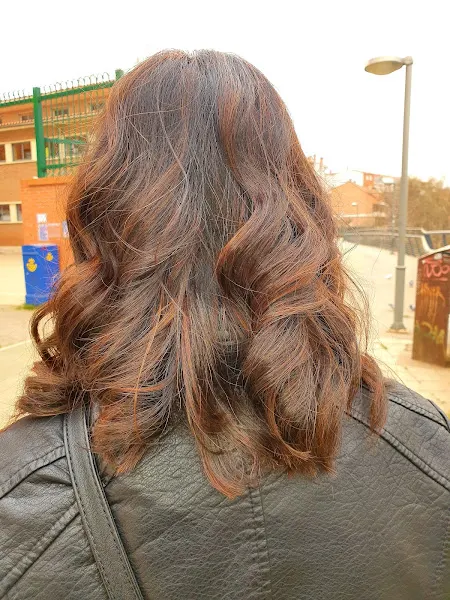 Nuria Mínguez Peluquería