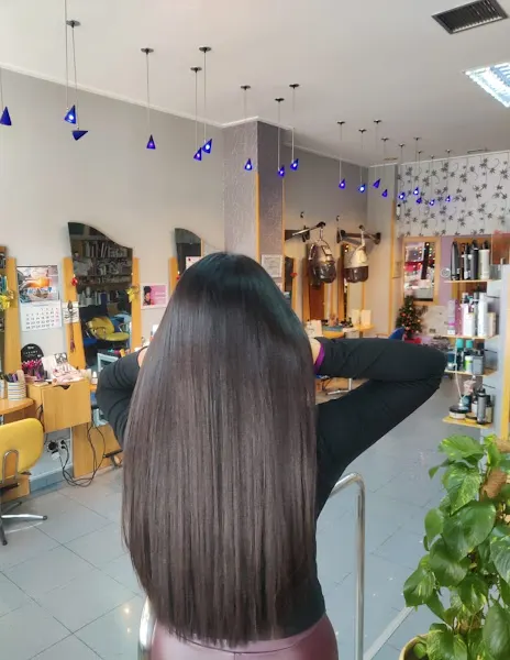 PELUQUERÍA MARÍA HERVADA - Peluquería en Valladolid - foto 2
