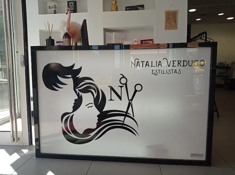 NATALIA VERDUGO ESTILISTAS