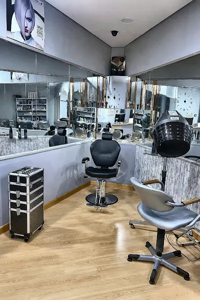 Peluquería y Estética Mina - Peluquería en Valladolid - foto 2