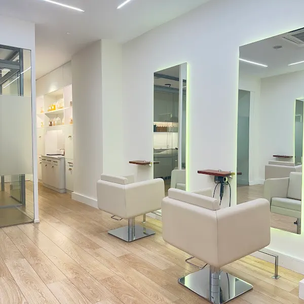 Isaac hair salon