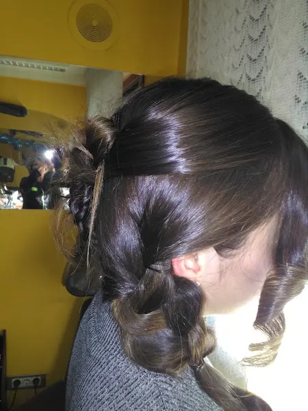 Kary Kamp - Peluquería en Vigo - foto 2