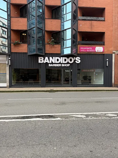 BANDIDOS BARBER SHOP LLANO