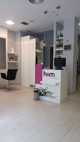 H&m Salón De Peluquería - Peluquería en Vitoria-Gasteiz - foto 2