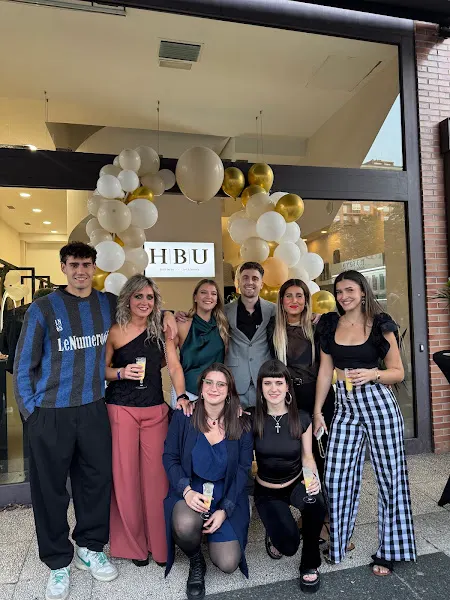 PELUQUERÍA VITORIA ARIZNAVARRA HBU HAIR SALON