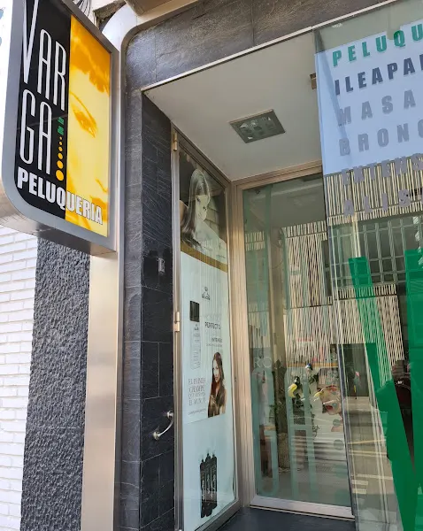 Peluquería de la Varga - Peluquería en Vitoria-Gasteiz - foto 2