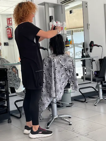 CutMe Peluqueros - Peluquería en El Prat de Llobregat - foto 2