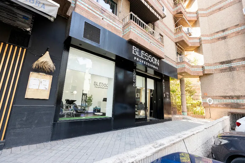BLESSON PROFESSIONAL CONGRESOS - Barbería en Granada - foto 2
