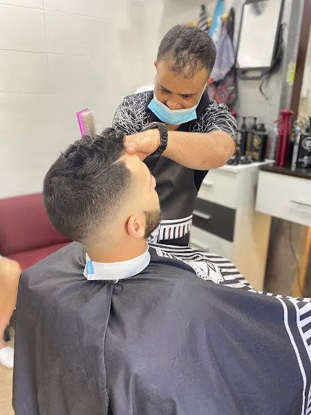 Peluquería-Barbería los Nazaríes