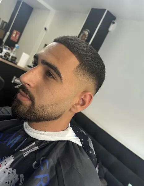 Barber shop Z10