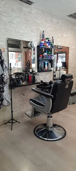 Peluquería La Rambla - Barbería en Terrassa - foto 2