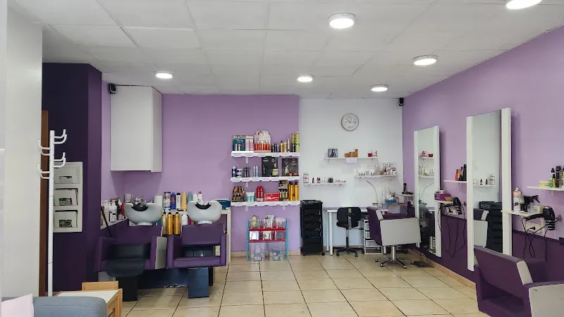 Laura Tapia Perruqueria - Peluquería en Terrassa - foto 2